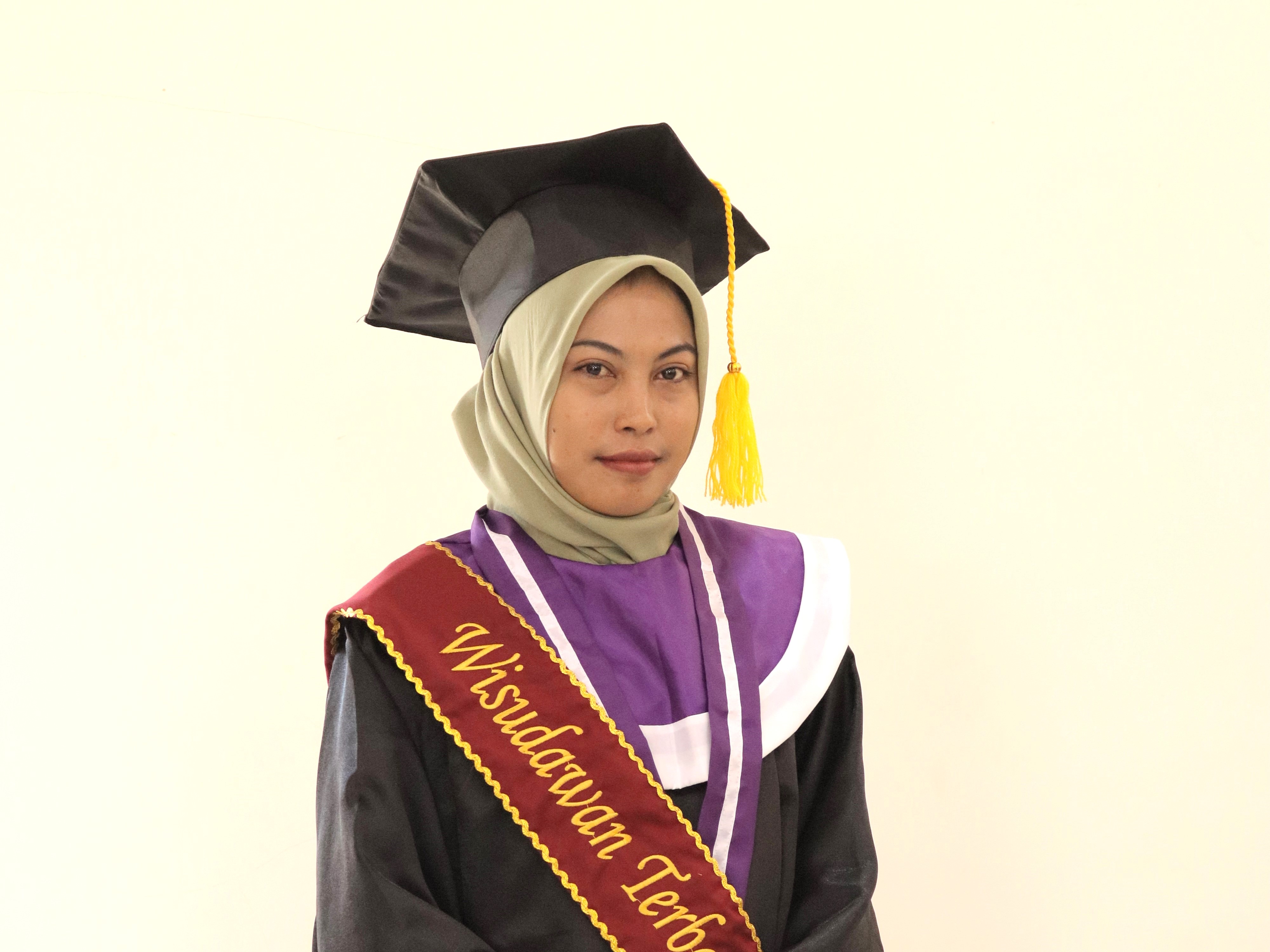 Dari Atletik ke Petanque, Perjuangan dan Dedikasi Leni Purnama Sari