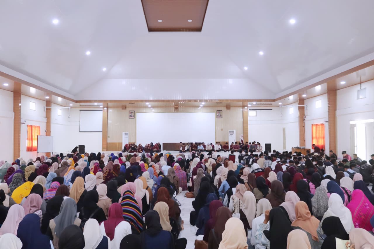 Perkuat Karakter Calon Guru, STKIP Taman Siswa Bima Hadirkan Tradisi Khataman Massal di Awal Semester